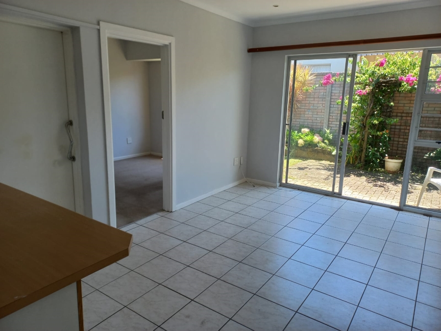 2 Bedroom Property for Sale in Gonubie Eastern Cape